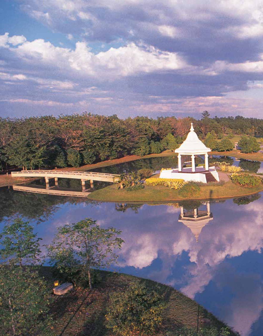 null 48 ปี วัดพระธรรมกาย : MISSIONS FOR PEACE (ปฏิบัติการเพื่อสันติภาพ) หน้า 70