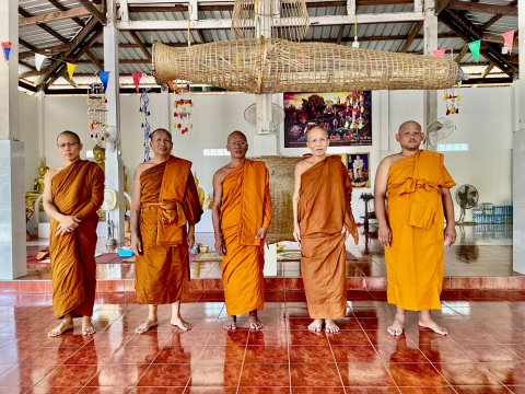 วัดป่าเฉลิมพระเกียรติ