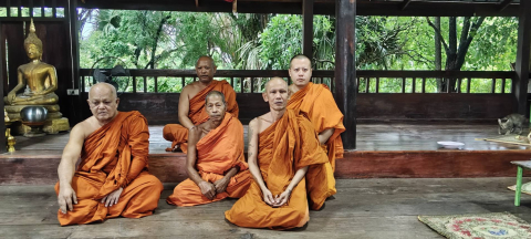 วัดป่าลานหินดาด