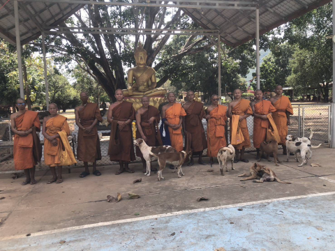วัดเขานมนาง