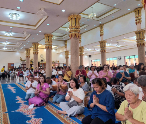 ภาพร่วมพิธีกรรมวัดบางหัวเสือ