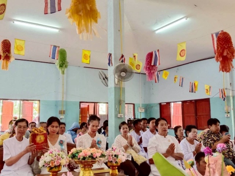 ภาพร่วมพิธีกรรมวัดเนินหาด