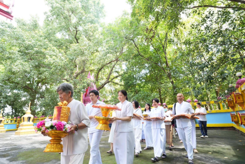 ภาพร่วมขบวนกฐินวัดสร่างโศก