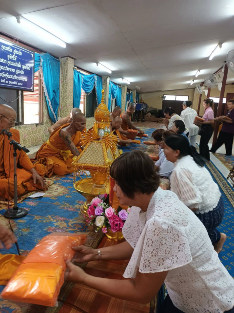 ภาพร่วมพิธีกรรมวัดคุ้งเขาเขียว