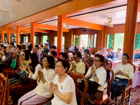 ภาพร่วมพิธีกรรมวัดจินดามณี