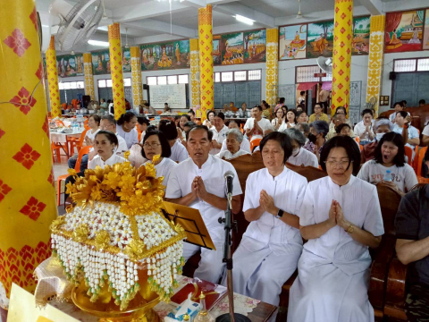 ภาพร่วมพิธีกรรมวัดตึกราชา