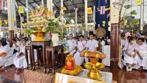 ภาพร่วมพิธีกรรมวัดสามขาว