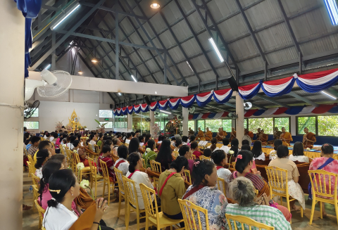 ภาพร่วมพิธีกรรมวัดถ้ำผาพิรุณ