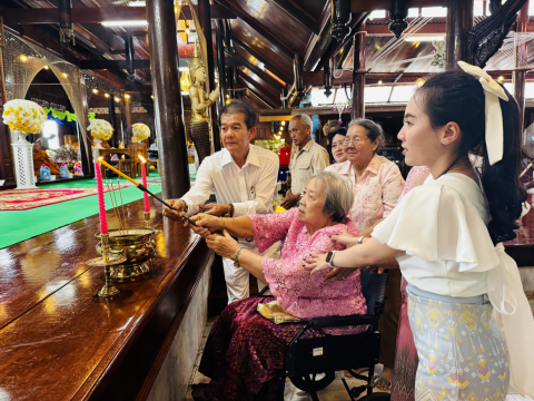 ภาพร่วมพิธีกรรมวัดชมพูพน