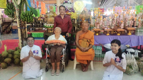 ภาพร่วมพิธีกรรมวัดแหลมทอง