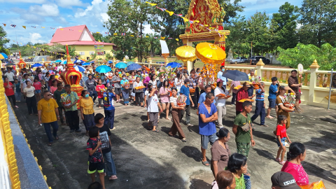 ภาพร่วมพิธีกรรมวัดโคกขี้เหล็ก