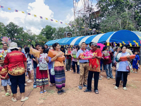 ภาพร่วมพิธีกรรมวัดไทยเจริญสุข