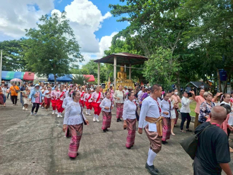 ภาพร่วมพิธีกรรมวัดหนองหมู