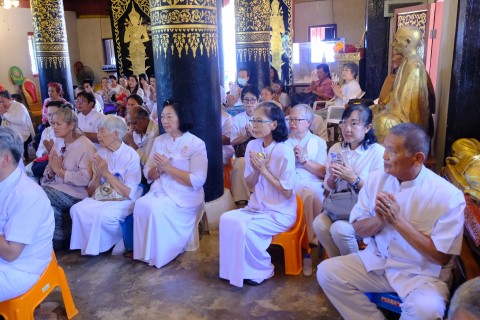 ภาพร่วมพิธีกรรมวัดหนองก๋าย