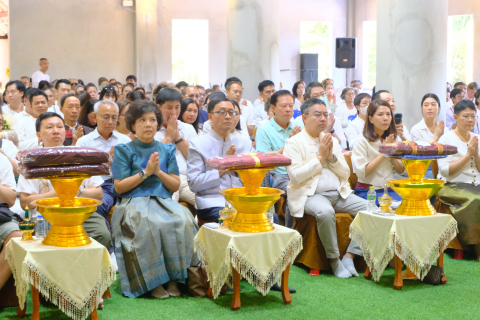 ภาพร่วมพิธีกรรมวัดป่านิรมิต