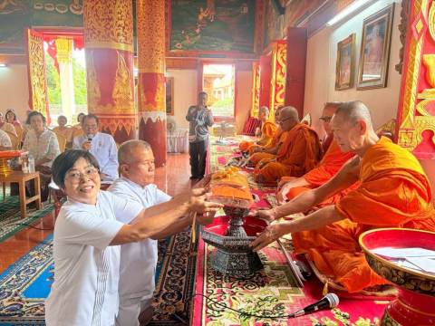 ภาพร่วมพิธีกรรมวัดพระร่วง