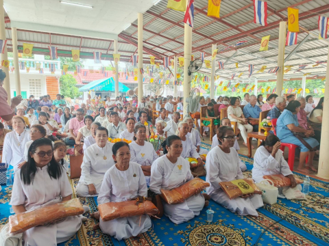 ภาพร่วมพิธีกรรมวัดหนองสะแก