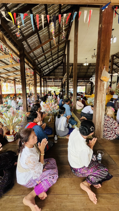 ภาพร่วมพิธีกรรมวัดศรีบุญเรือง