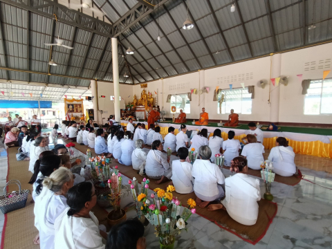 ภาพร่วมพิธีกรรมวัดโพธิ์ศรีแดง