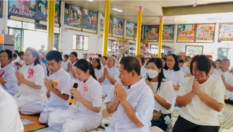 ภาพกล่าวคำถวายกฐินวัดโคตรศิริอรัญญา