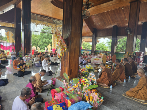 ภาพร่วมพิธีกรรมวัดภูน้อยเทพมงคล
