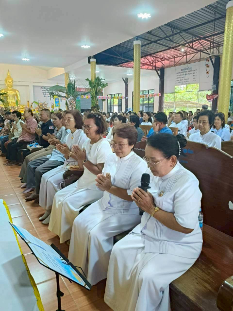 ภาพกล่าวคำถวายกฐินวัดทรัพย์เจริญ