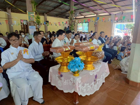 ภาพร่วมพิธีกรรมวัดหนองกระทุ่ม
