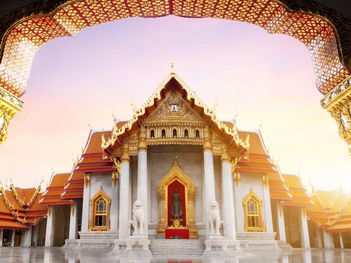 ภาพพื้นหลัง No.11088:รวมภาพศาสนสถานที่ทรงคุณค่าและงดงาม