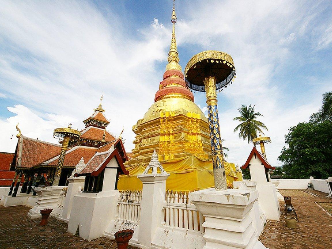 ภาพพื้นหลัง No.11142:รวมภาพศาสนสถานที่ทรงคุณค่าและงดงาม