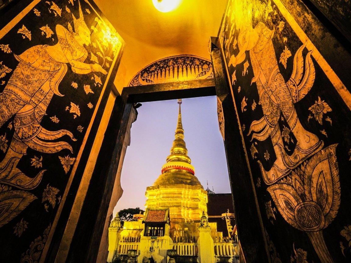 ภาพพื้นหลัง No.11143:รวมภาพศาสนสถานที่ทรงคุณค่าและงดงาม
