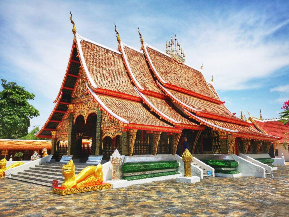 ภาพพื้นหลัง No.11204:รวมภาพศาสนสถานที่ทรงคุณค่าและงดงาม