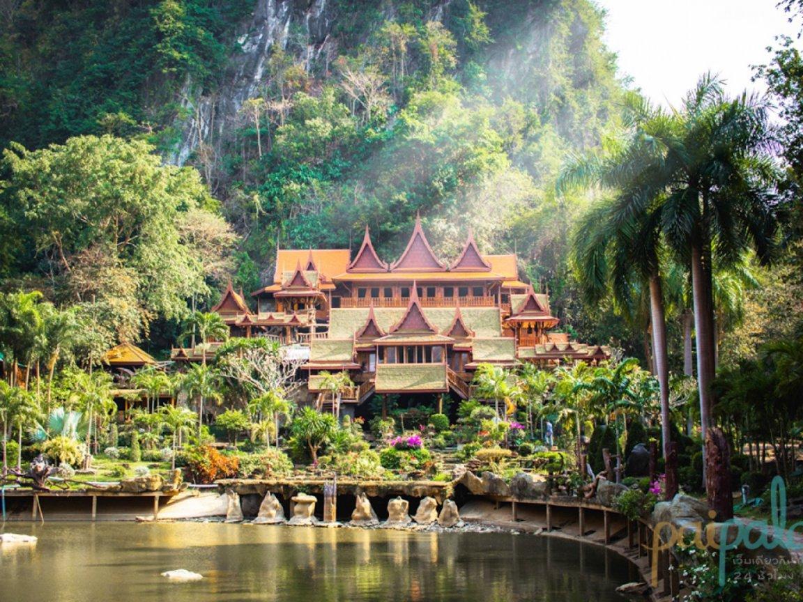 ภาพพื้นหลัง No.11263:รวมภาพศาสนสถานที่ทรงคุณค่าและงดงาม