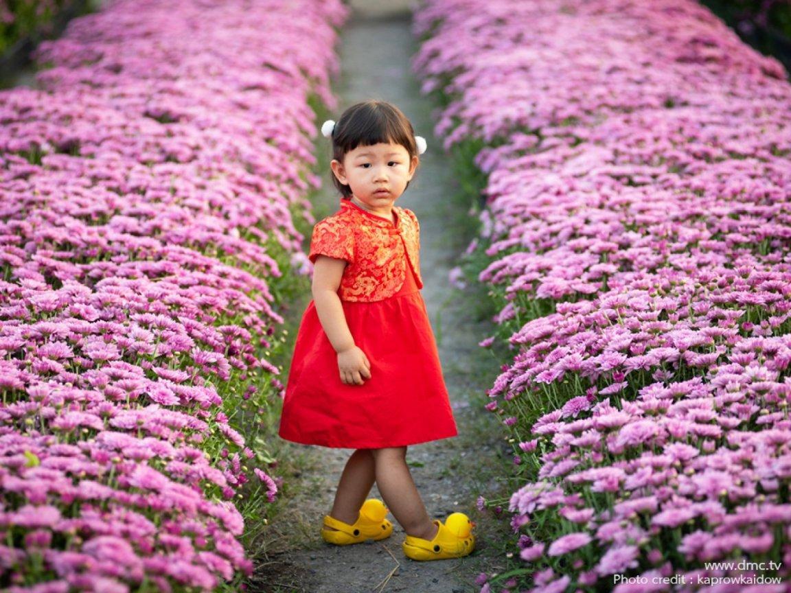 ภาพพื้นหลัง No.11746:รูปภาพเด็กน่ารัก