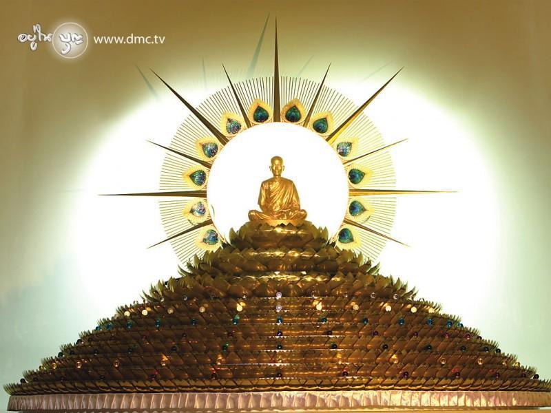ภาพพื้นหลัง No.168:มหาปูชนียาจารย์