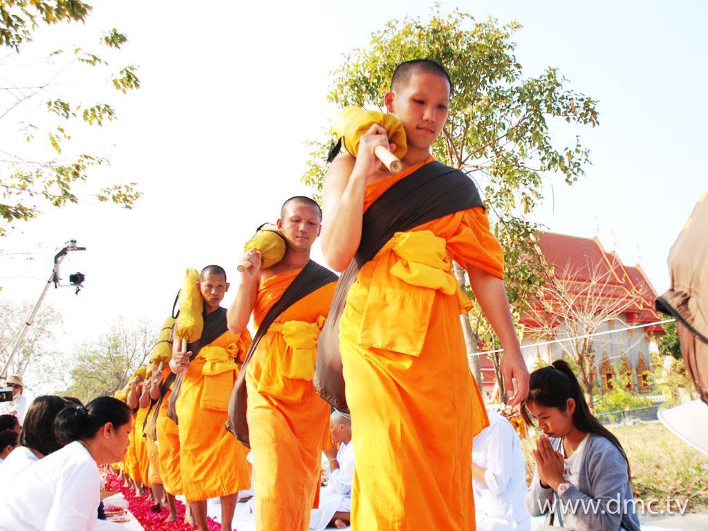 ภาพพื้นหลัง No.1789:ธุดงค์ธรรมชัย