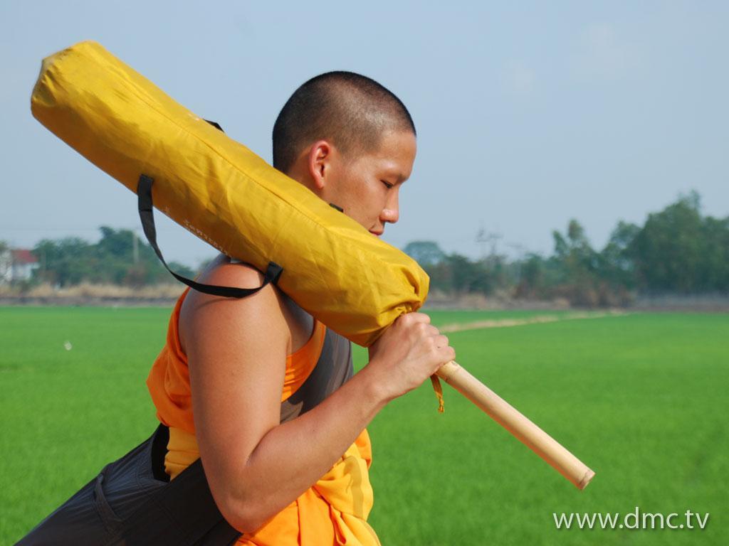 ภาพพื้นหลัง No.1790:ธุดงค์ธรรมชัย