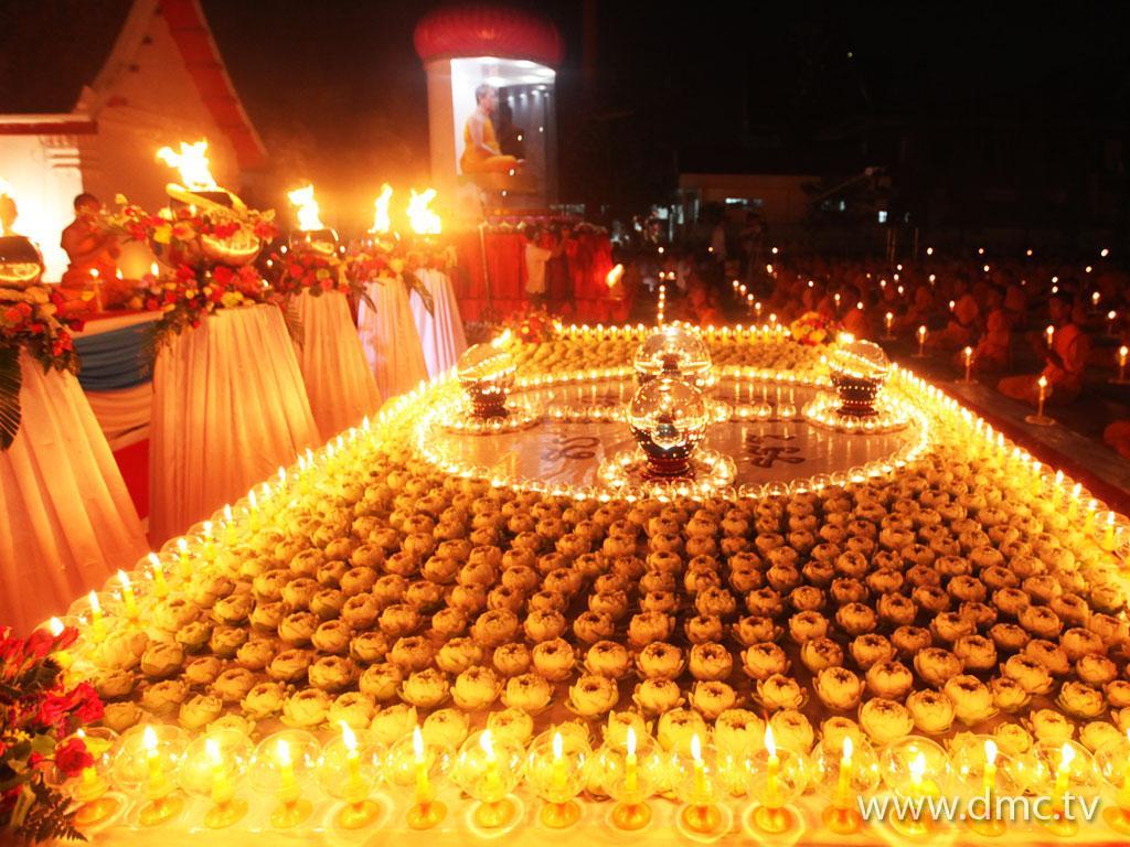 ภาพพื้นหลัง No.1851:ธุดงค์ธรรมชัย
