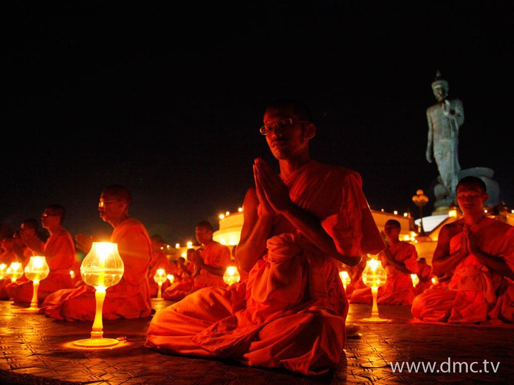 ภาพพื้นหลัง No.1857:ธุดงค์ธรรมชัย