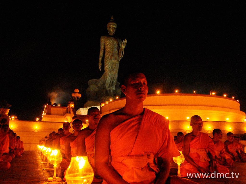 ภาพพื้นหลัง No.1858:ธุดงค์ธรรมชัย