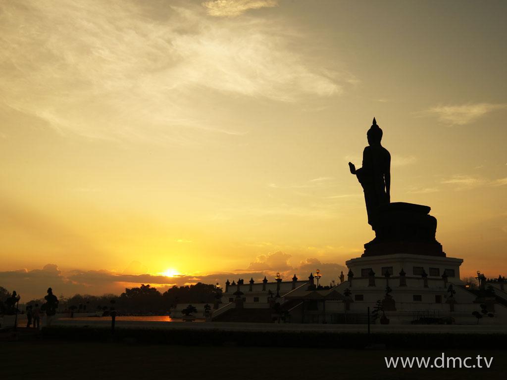 ภาพพื้นหลัง No.1859:ธุดงค์ธรรมชัย