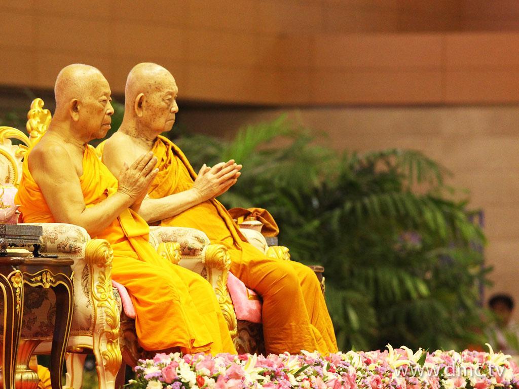 ภาพพื้นหลัง No.1996:งานบุญพิธี