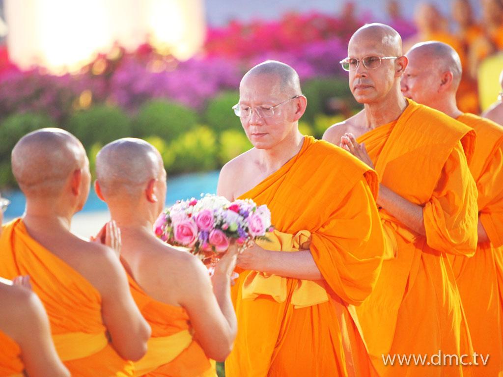 ภาพพื้นหลัง No.2013:งานบุญพิธี