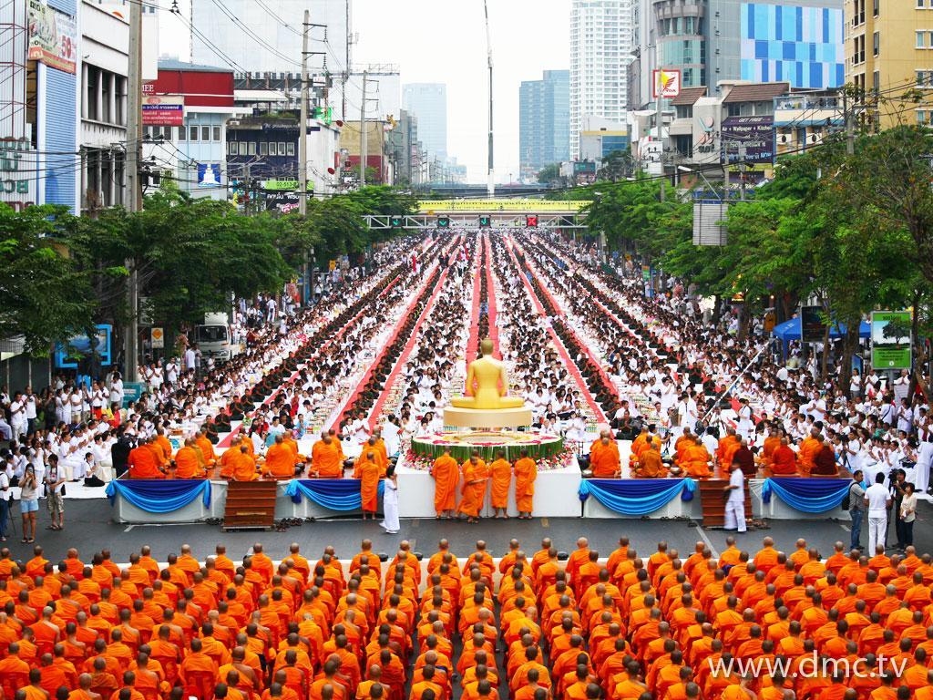 ภาพพื้นหลัง No.2037:ประมวลภาพตักบาตรพระทั่วไทย