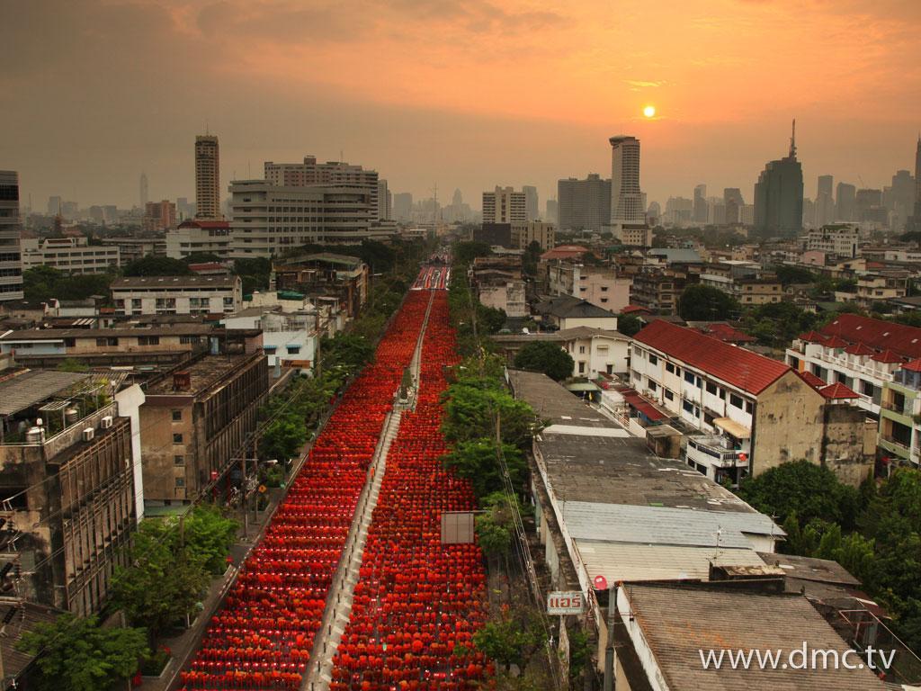 ภาพพื้นหลัง No.2080:ประมวลภาพตักบาตรพระทั่วไทย