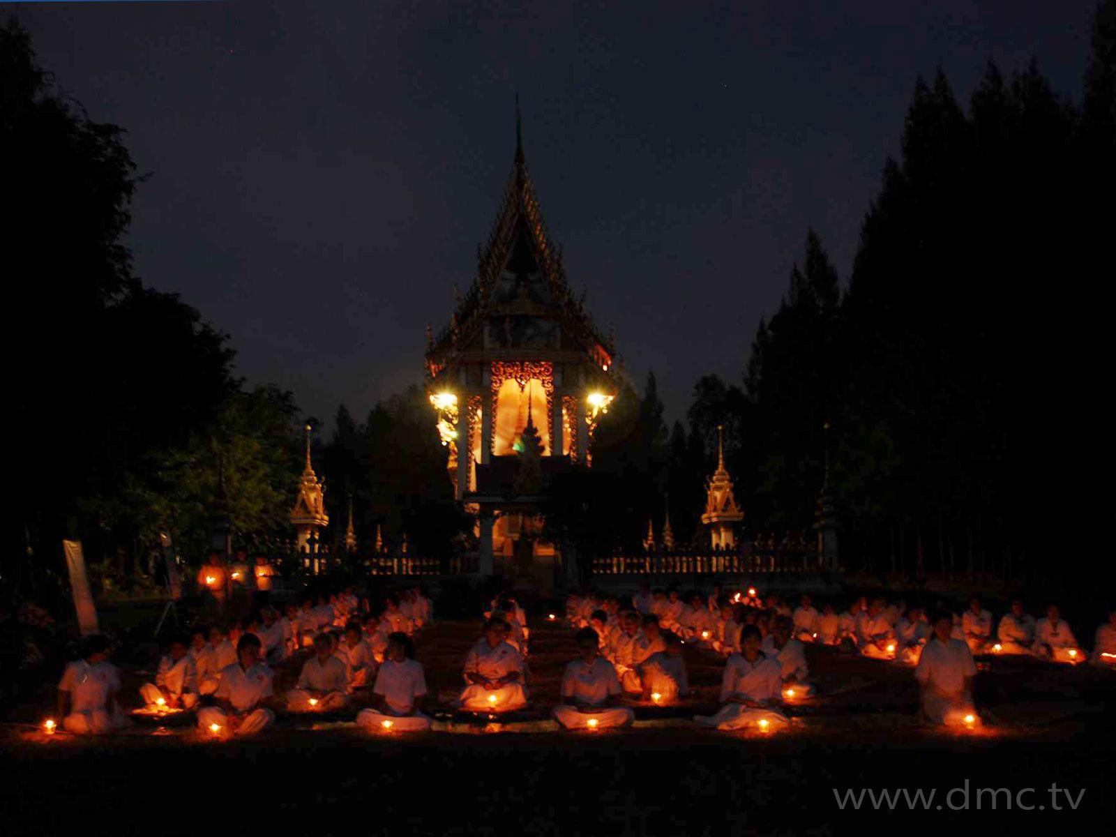 ภาพพื้นหลัง No.590:อุบาสิกาแก้ว 1 ล้านคน ธ.ค.53