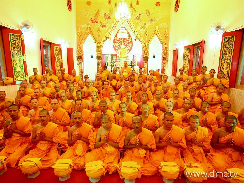ภาพพื้นหลัง No.741:โครงการบวชพระแสนรูปทุกหมู่บ้านทั่วไทย