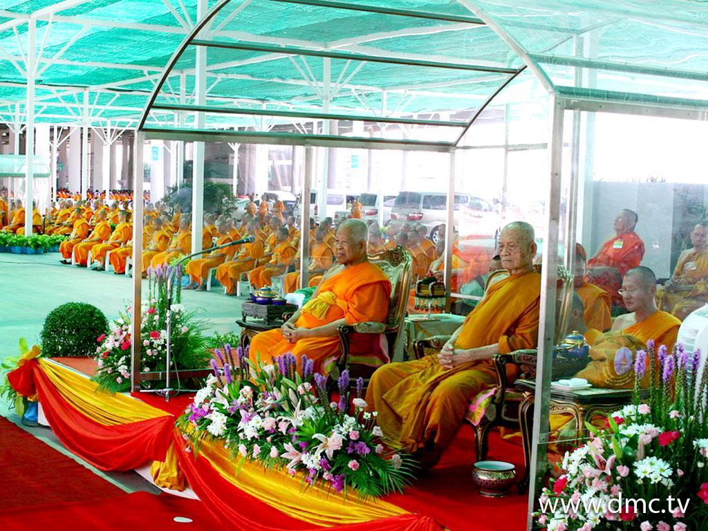 ภาพพื้นหลัง No.767:งานบุญพิธี