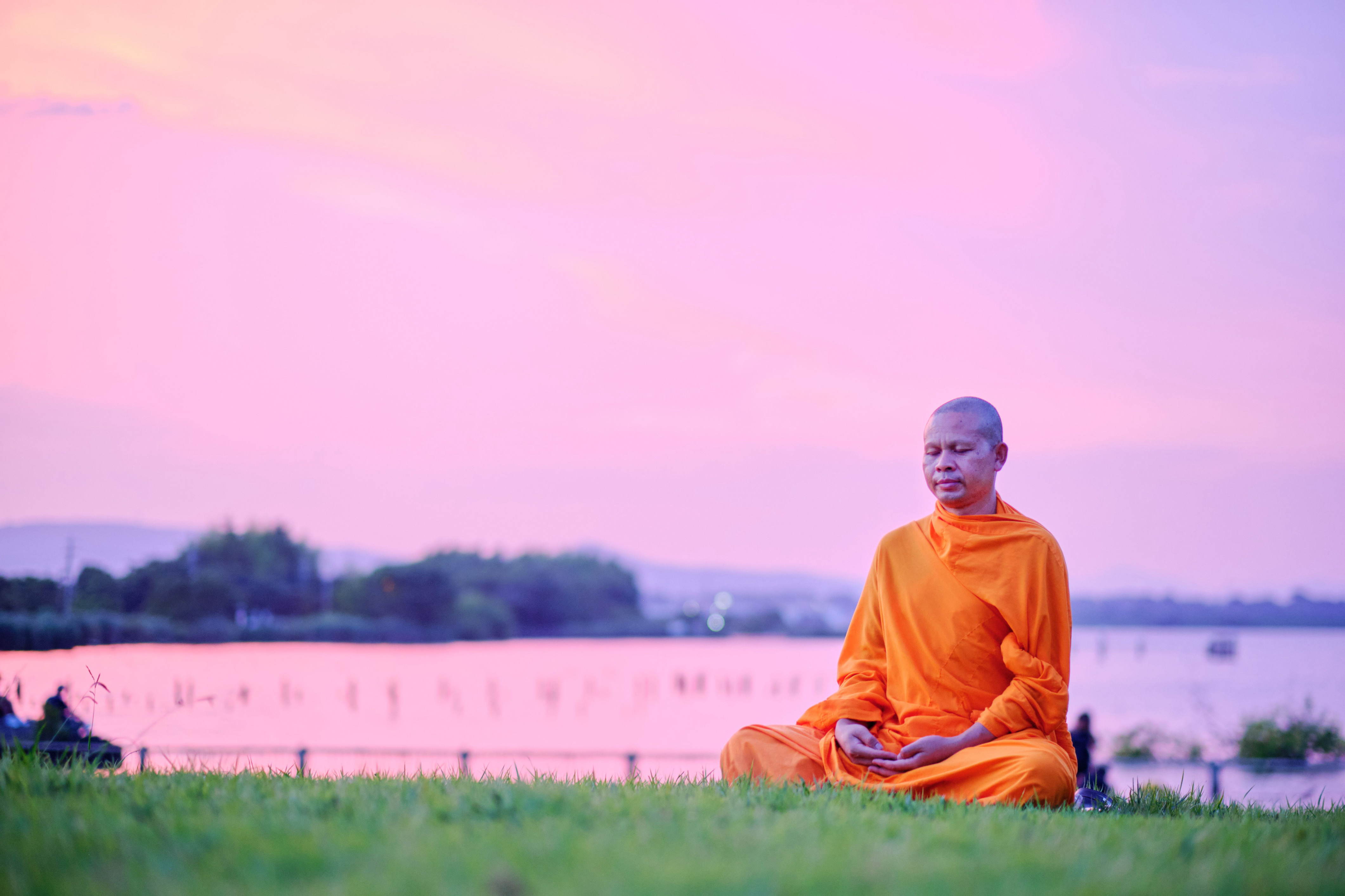 ภาพการนั่งสมาธิ Meditation photo