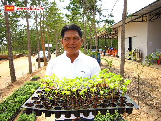 จ่าม้วน ผู้นำคนงาน และแกนนำชวนชาวบ้านมารับบุญ