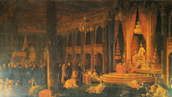 พระบาทสมเด็จพระจอมเกล้าเจ้าอยู่หัวเสด็จฯ ออกรับราชทูตฝรั่งเศส ณ พระที่นั่งอนันตสมาคมในหมู่พระอภิเนาว์นิเวศน์